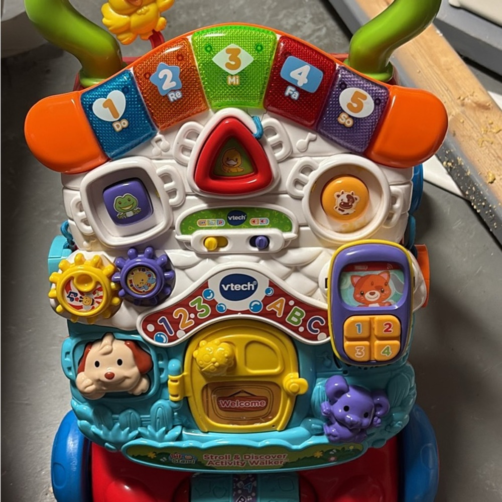 VTech Interactive Learning Walker